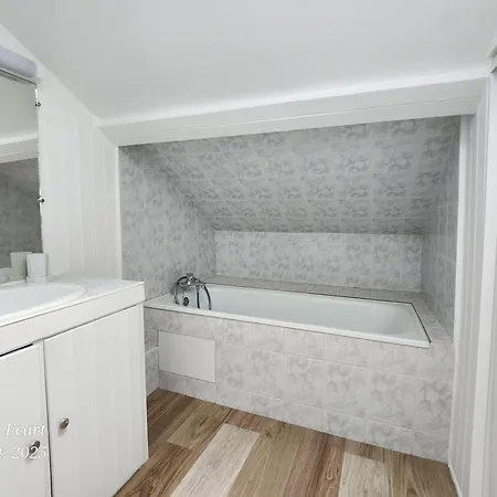 Maison Cosy, Proche Reims, La Nichee Dom wakacyjny *