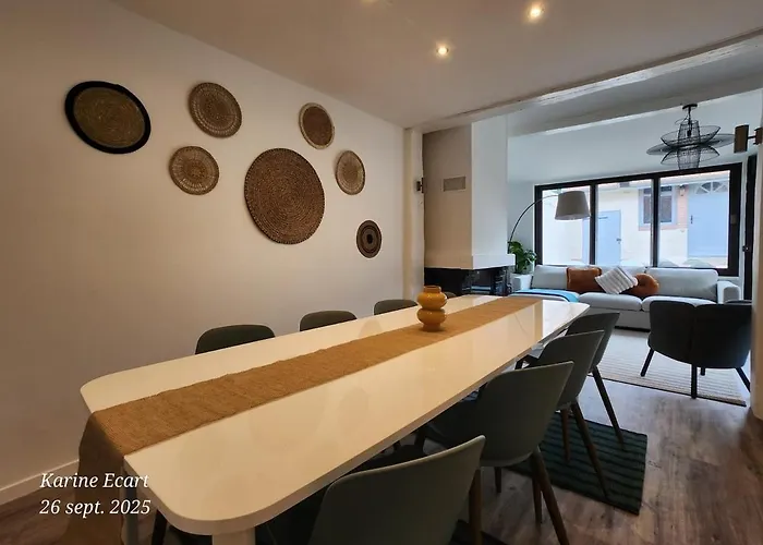 Maison Cosy, Proche Reims, La Nichee Bazancourt