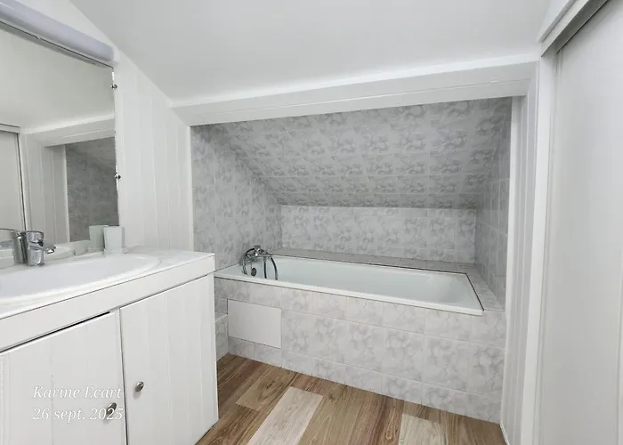 Maison Cosy, Proche Reims, La Nichee Vakantiehuis *